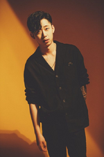 Debut profile photo