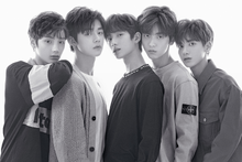 TXT group reveal photo