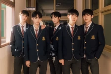 BXB Flight and a New Beginning group concept photo 1.png (570 КБ) "Intro: Flight and a New Beginning" (1)