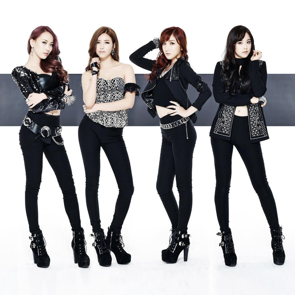 Dal Shabet Band. Корейские женские группы k-Pop. Coyote корейская группа. Корейские герлз бэнды.