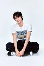 2025 SMTOWN : The Culture, The Future (2)