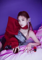 ITZY Yeji Guess Who concept photo 2.png (4,82 МБ) Guess Who (2)