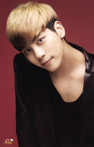 Jong Hyun00