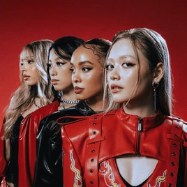 GIRLSET Commas online cover