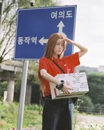 LE SSERAFIM Huh Yunjin Spaghetti concept photo 7.png (8.06 MB) "Spaghetti" (7) (Knocking Basil ver.)