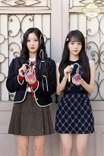 EL7Z UP 2024 Season's Greetings (3) (Yuki, Nana)