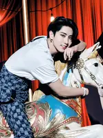 Stray Kids Han Circus concept photo (2).webp (1.48 MB) Circus (2)