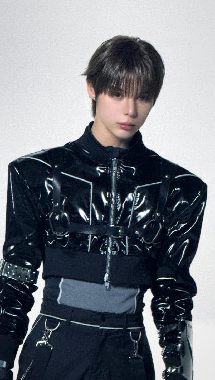 驚きの値段での商品をすべて | (SMTR25) Justin Kpop Fandom | Wiki アイドル