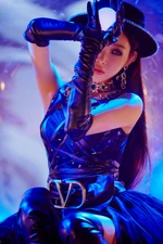 Chung Ha Bicycle MV teaser still cut 3.png (8.09 MB) "Bicycle" M/V still cut teaser (3)