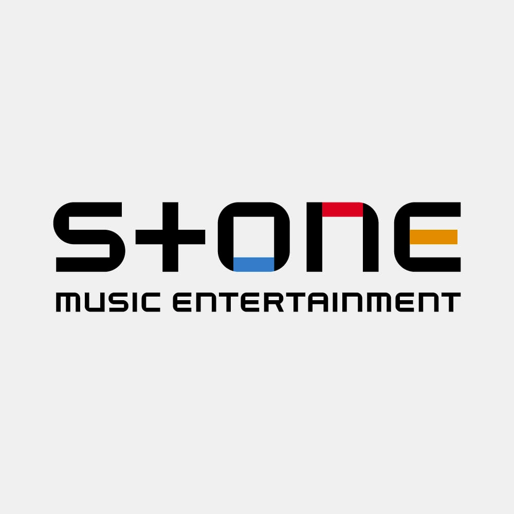 Stone music. Stone Music Entertainment. Stone Music Entertainment группы. Корейская компания Stone Music. Лого Music Entertainment.