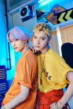 Ten & Yang Yang Low Low concept photo (9).png (4,26 МБ) "Low Low" (9)