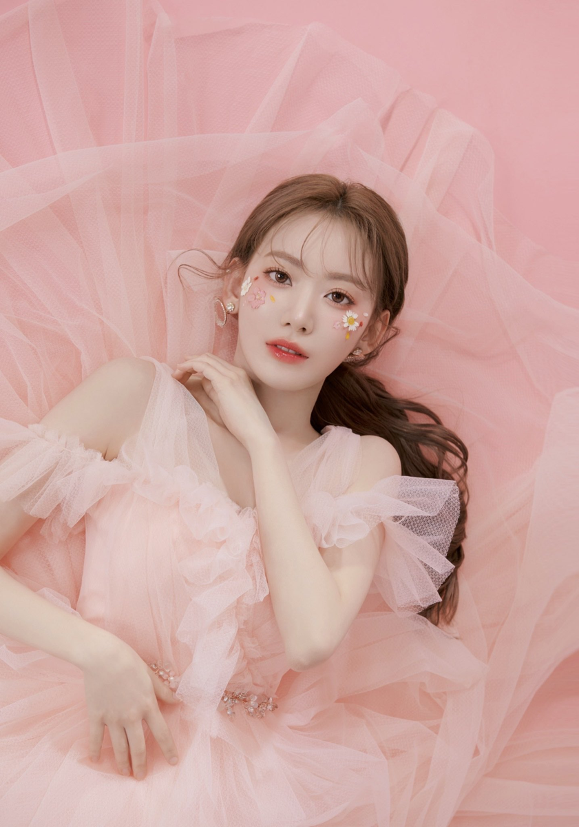 MOLAK 宮脇咲良 HKT48 IZ*ONE LE 巻き上げ SSERAFIM トレカ