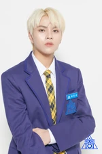 Produce X 101 (2)