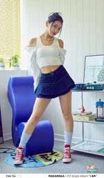 MAKAMAKA Hee Su I Am concept photo 2.png (1.99 MB) "I Am" (2)