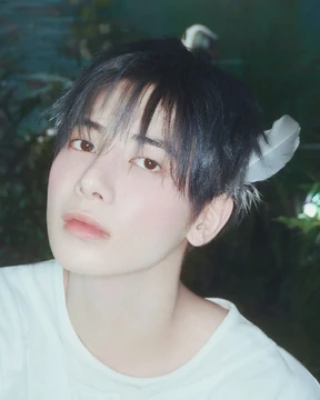 アイドル TAEHYUN 360?cb=20250827133423
