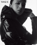 Vogue Korea (September 2021) (6)