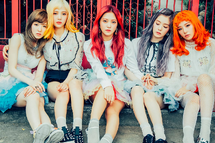 Red Velvet Russian Roulette group concept photo 3