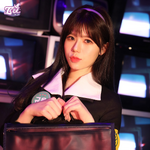 "Look At Me" (1)