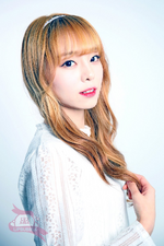 Debut photo (LIPBUBBLE)