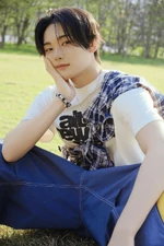 1VERSE Aito para Multiverse 8.png (2,25 MB) "Multiverse" (8)