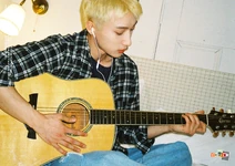 "1st Single [ 20; Still Greedy For Juicy, I'm Kissing This 20 ]" (1)