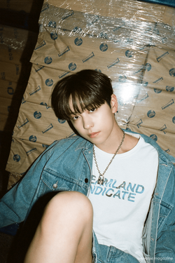 &TEAM TAKI 写真集 MAGAZINE TAKI/Gallery | Kpop Wiki | Fandom