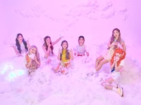 TRI.BE The Bha Bha Song group concept photo 5.png (4,5 МБ) "The Bha Bha Song (We Baby Bears Theme)" (5)