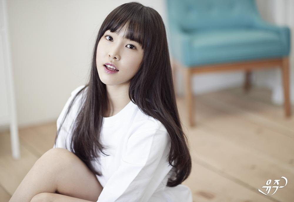 Yuju (singer)/Gallery | Kpop Wiki | Fandom