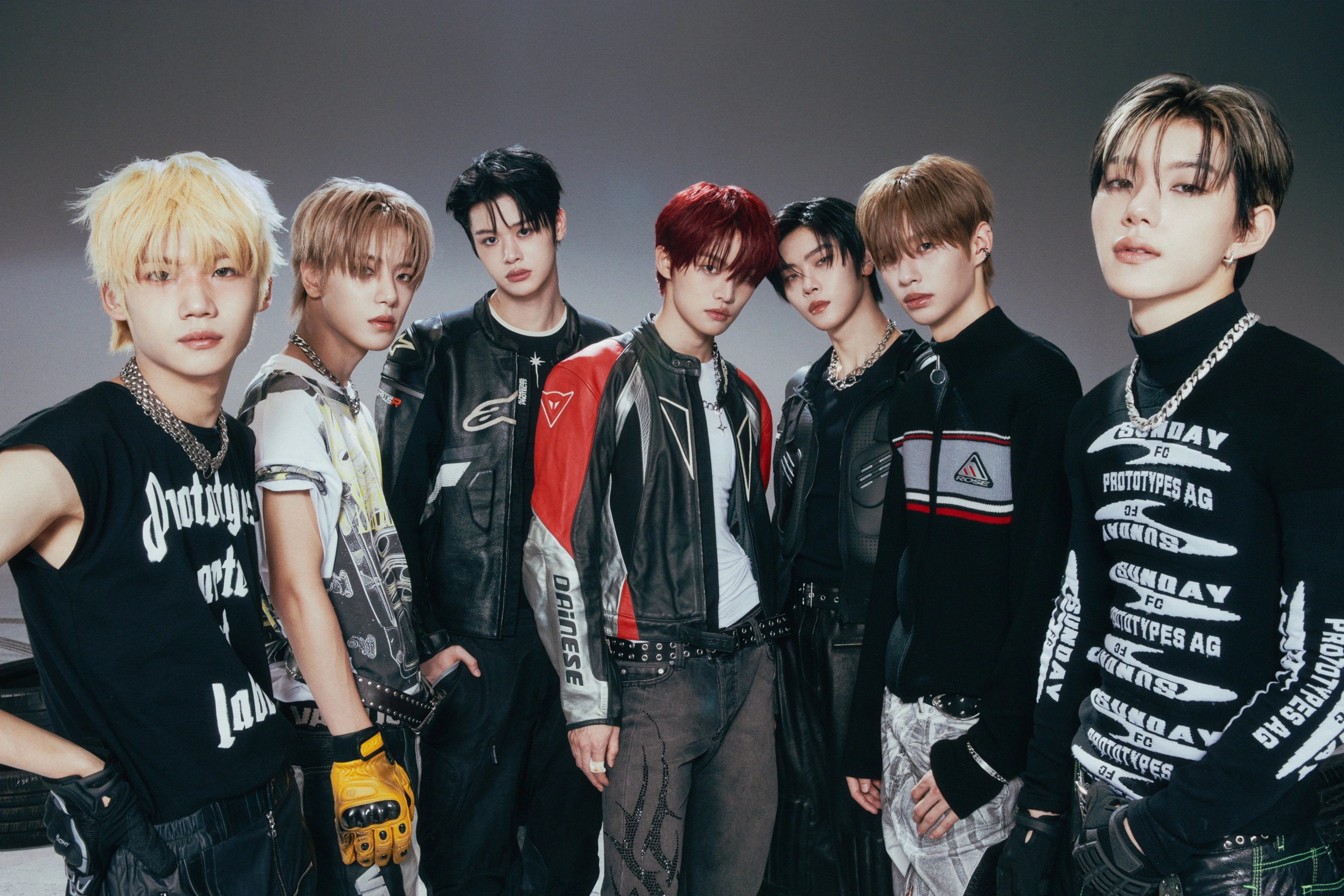 10/4 ミヌク2ショット CLOSE YOUR EYES CLOSE YOUR EYES | K-pop вики | Fandom