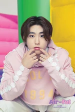 Stray Kids Han 2024 Japan Season's Greetings teaser photo.png (4.49 MB) 2024 Japan Season's Greetings <Air-ful>