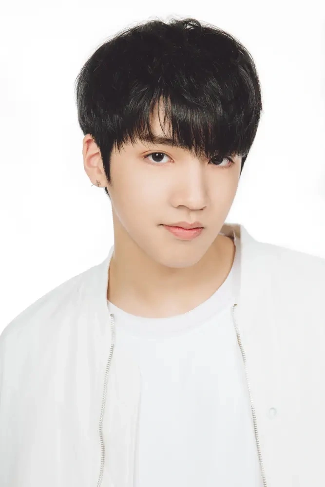 Wooseok (PENTAGON)/Gallery | Kpop Wiki | Fandom