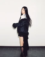 ITZY Yeji Gold concept photo 13.png (736 КБ) Gold (13)