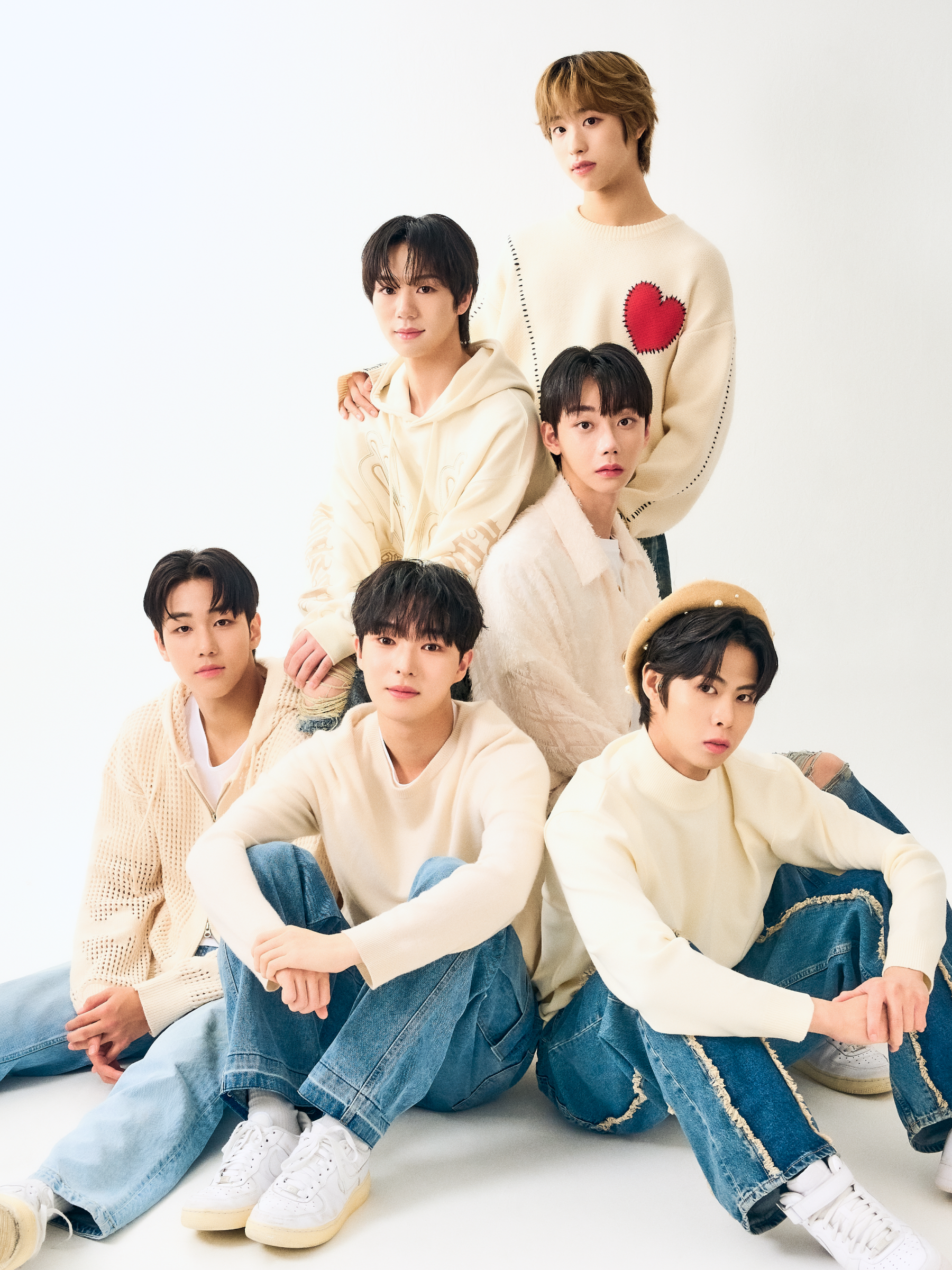 人気ブランドからコーディネートを探す BE BOYS | Kpop Wiki | Fandom K-POP+アジア