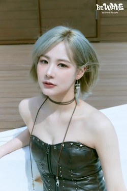 BEWAVE LENA チェキ Mubeat Lena (BEWAVE) profile, age & facts (2025 updated) | kpopping