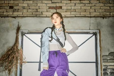 Episode Areum Open My Door concept photo (2).png (176 KB) "Open My Door" (2)