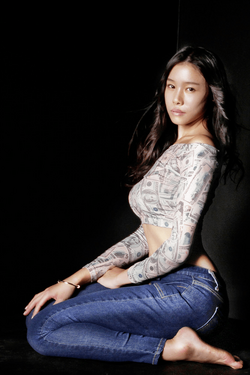 Yuri (singer) | Kpop Wiki | Fandom