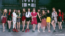 IZONE Vampire group concept photo