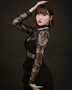 Hayun (STRAW) profile, age & facts (2025 updated) | kpopping
