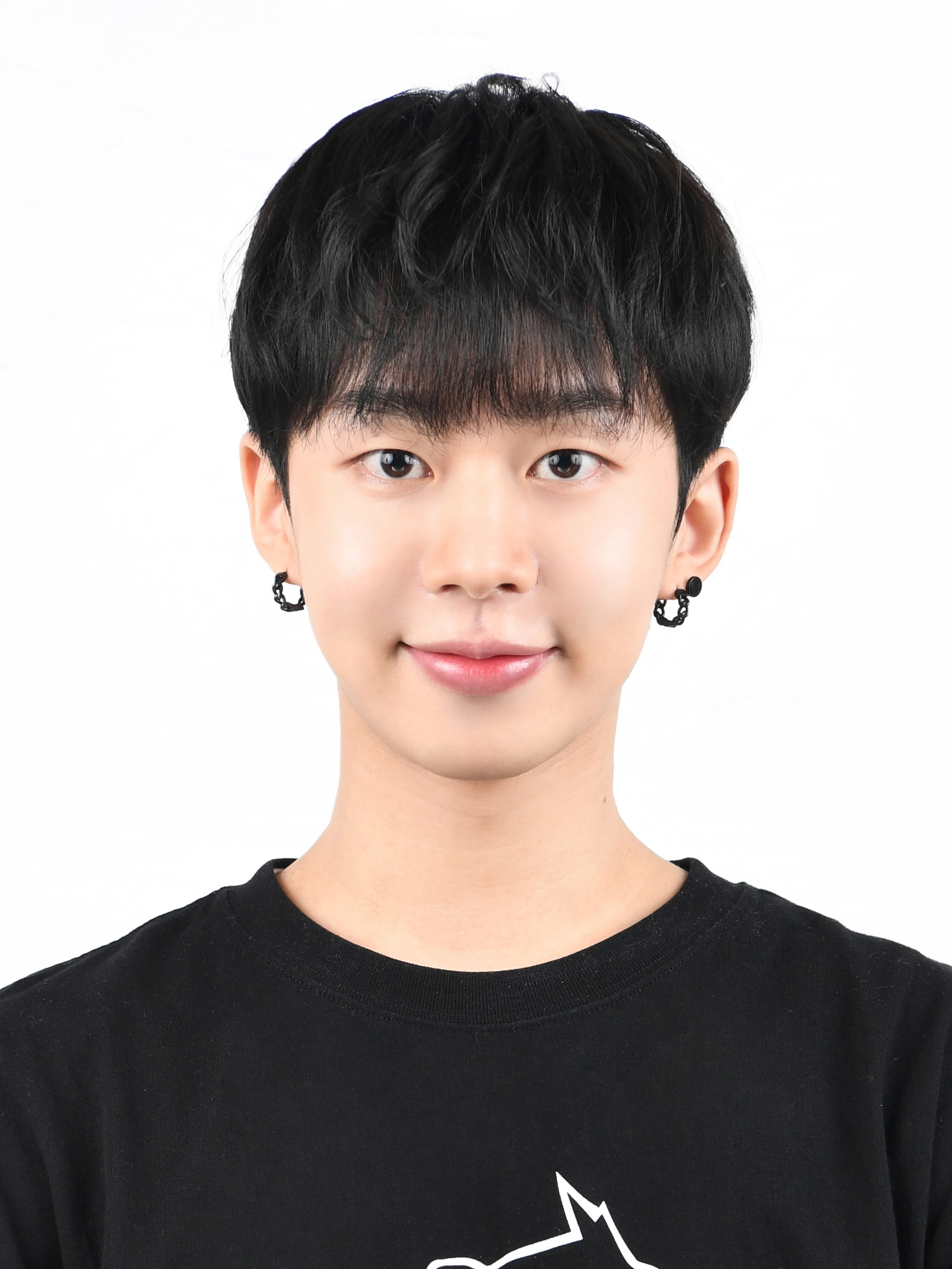 Yoon Min | Kpop Wiki | Fandom