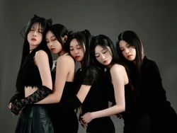 アイドル K-POP WITCHU WiTCHX [위치스] | 📸[#WiTCHX_Pic] 성지순례도 완료