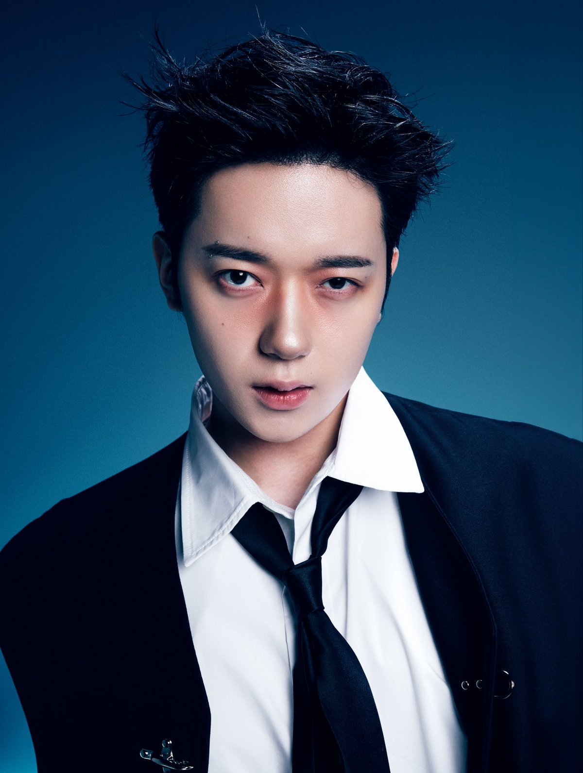 OMEGA X イェチャン Yechan (OMEGA X) | Kpop Wiki | Fandom