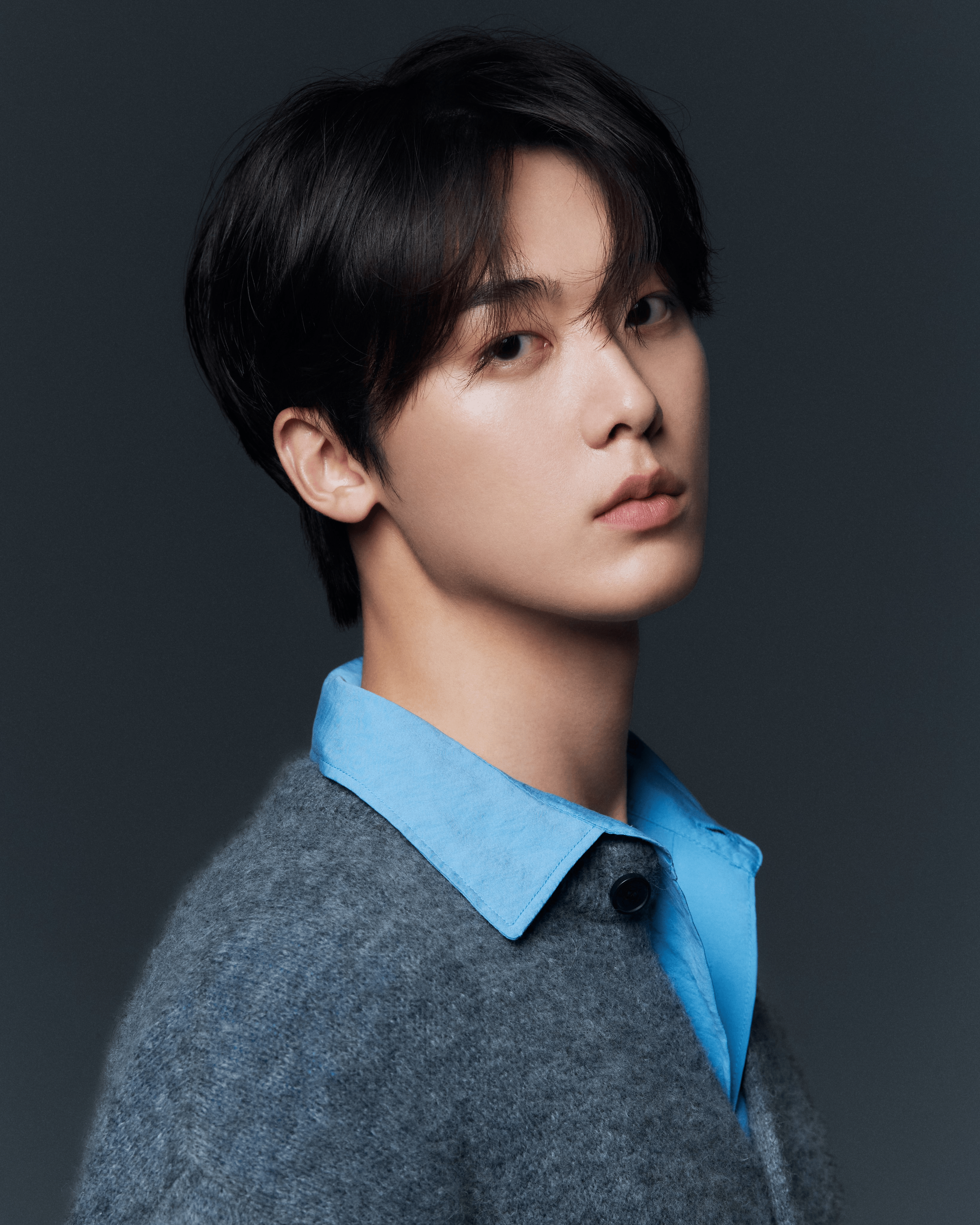 Yoon Ji-sung - Wikipedia
