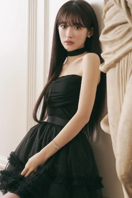 Arin para 2024 Season's Greetings -Blooming Galatea-