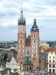 Kościół mariacki z góry.jpg
