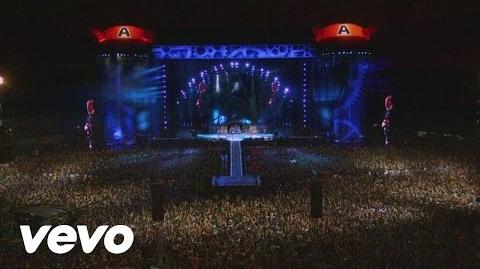 AC DC - Thunderstruck (Live - River Plate - Concert Clip)