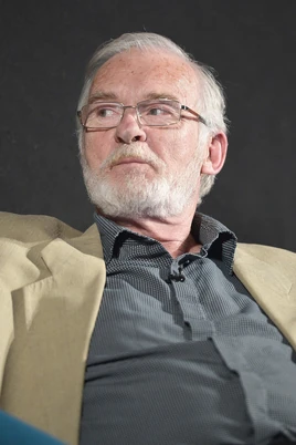 Ian McElhinney