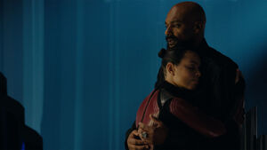 Lyta-Zod hugging Dru-Zod