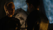 Nyssa-Vex tells Seg she will never give up on Jor-El