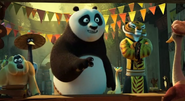 Kung Fu Panda 3, Po y Los 5 piden una orden en el restaurante