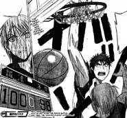 Kagami makes the final dunk, Seirin winning the practice match